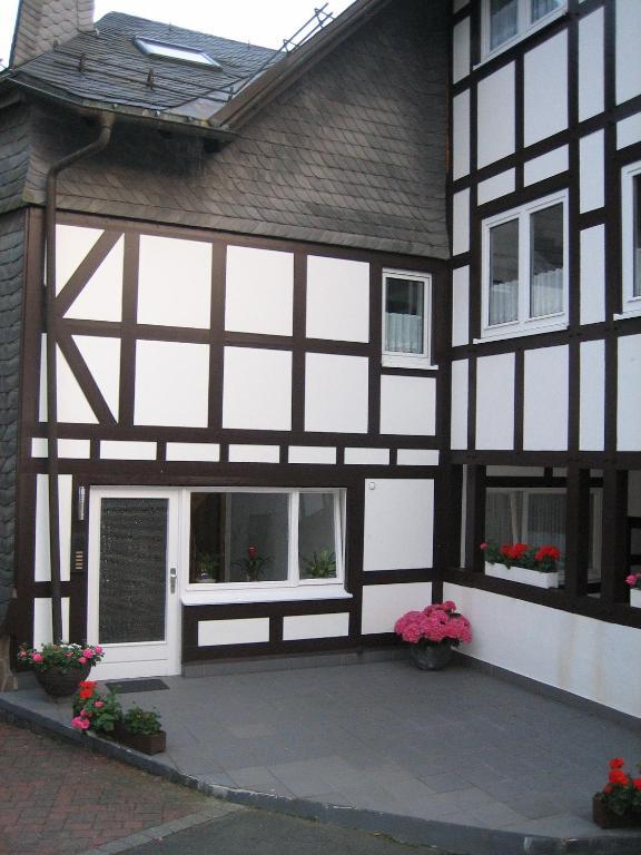 Ferienwohnungen Otto Schmallenberg Exterior foto